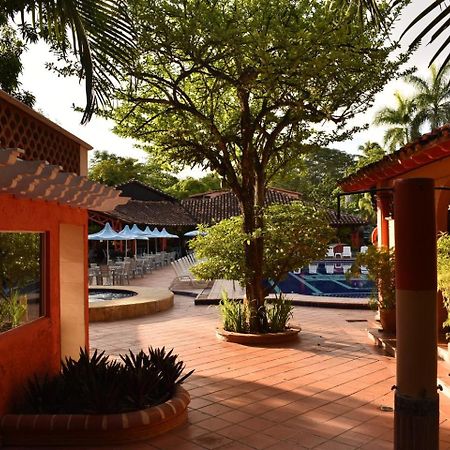 Hotel Hosteria Real Santa Fe de Antioquia Exterior foto