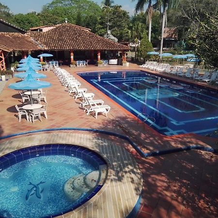 Hotel Hosteria Real Santa Fe de Antioquia Exterior foto