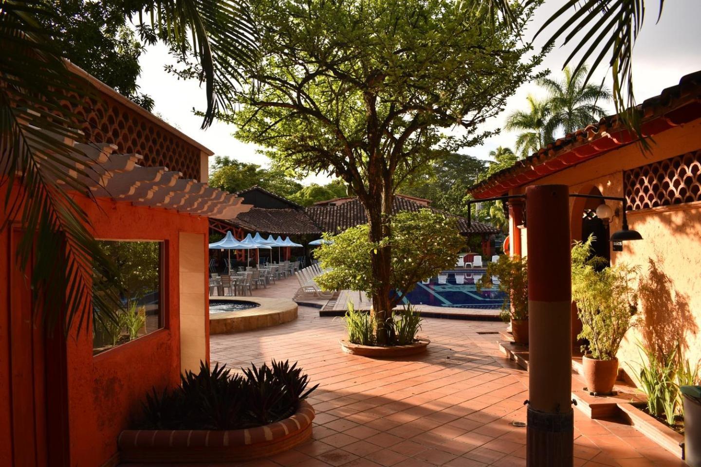 Hotel Hosteria Real Santa Fe de Antioquia Exterior foto