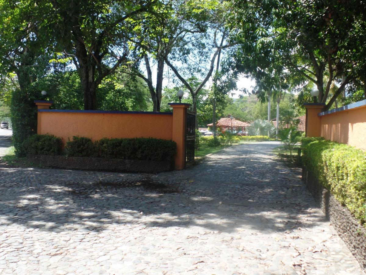 Hotel Hosteria Real Santa Fe de Antioquia Exterior foto